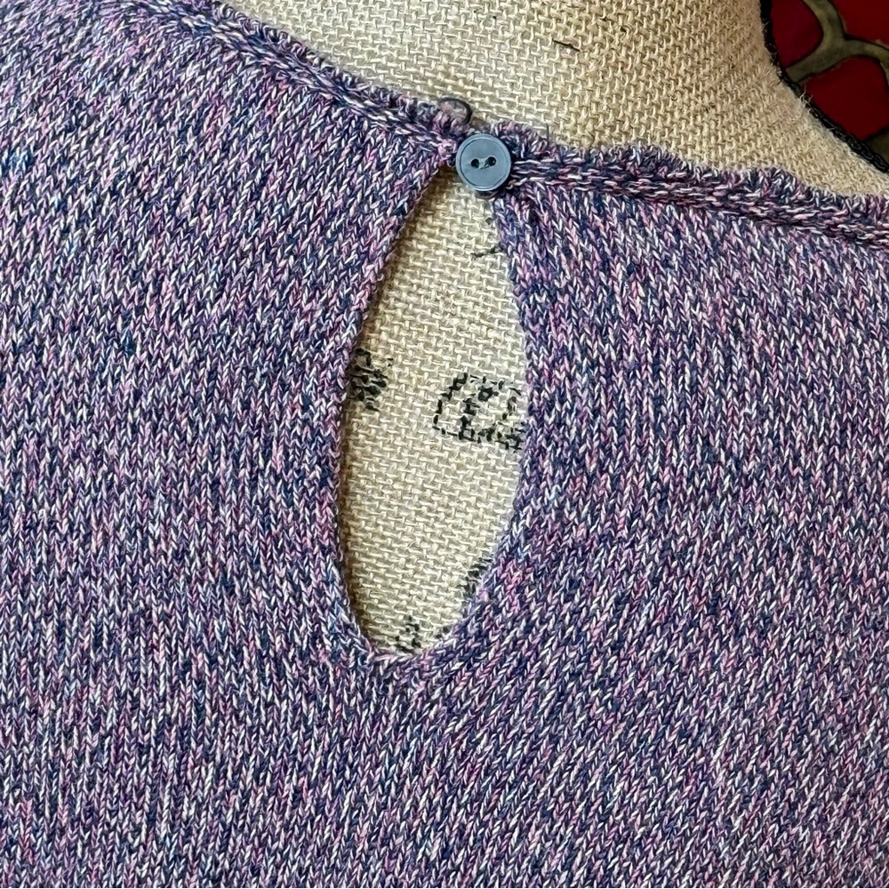 Women’s “LOFT” Sweater | #V22 - Picture 8 of 15